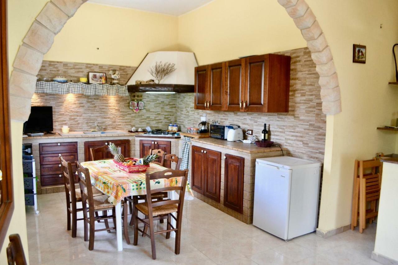 Villa Rosa - Ai Piedi Dell'Etna Brucoli Dış mekan fotoğraf