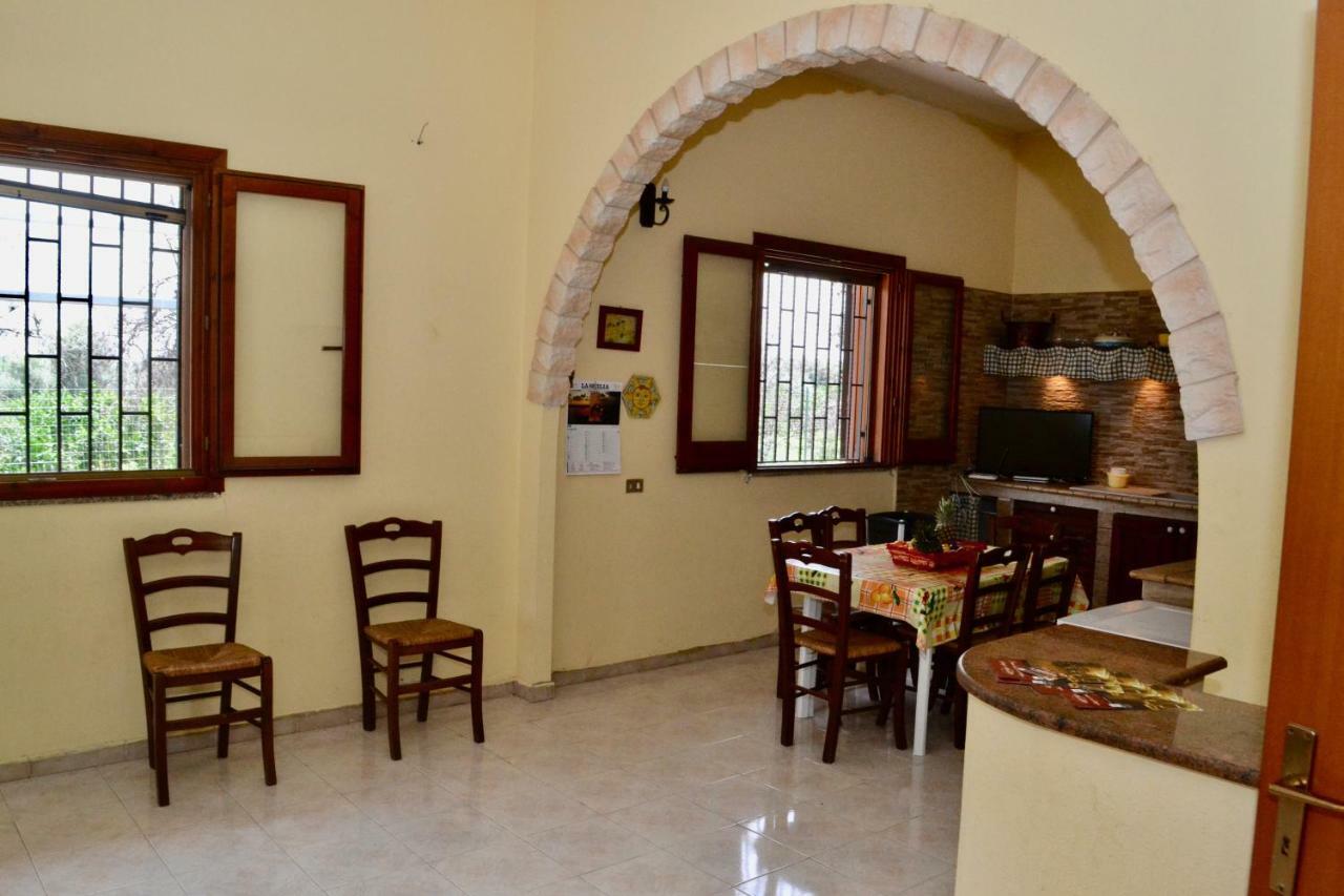 Villa Rosa - Ai Piedi Dell'Etna Brucoli Dış mekan fotoğraf